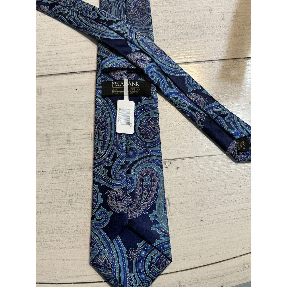 Jos. A. Bank Signature Gold Woven 100% Silk Paisley Tie Blue NWT 3